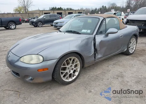 2002 Mazda Mx-5 Miata Cloth/Ls/Se z USA, uszkodzony, nr VIN JM1NB353X20227591